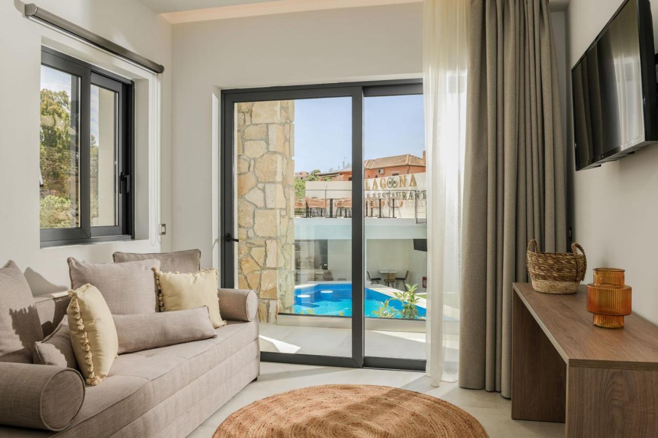 Lagoon Luxury Suites Vasilikí Dış mekan fotoğraf