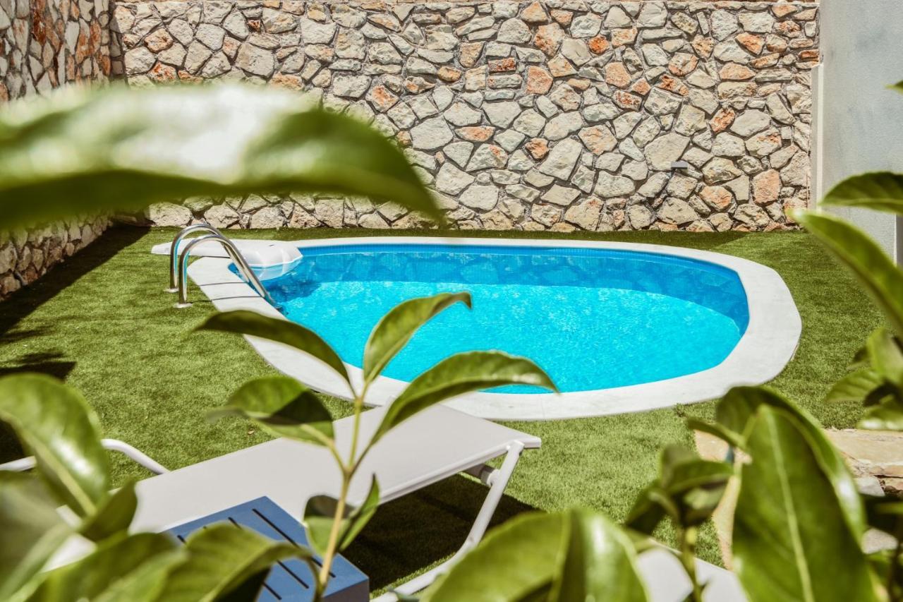 Lagoon Luxury Suites Vasilikí Dış mekan fotoğraf